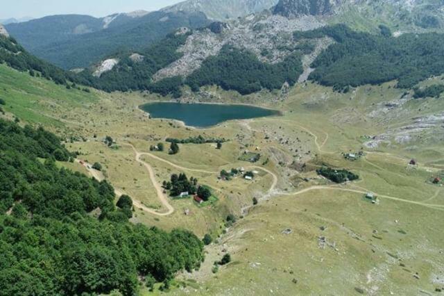 Katun Mokra Accommodation & Horseback Riding بودغوريتْسا المظهر الخارجي الصورة